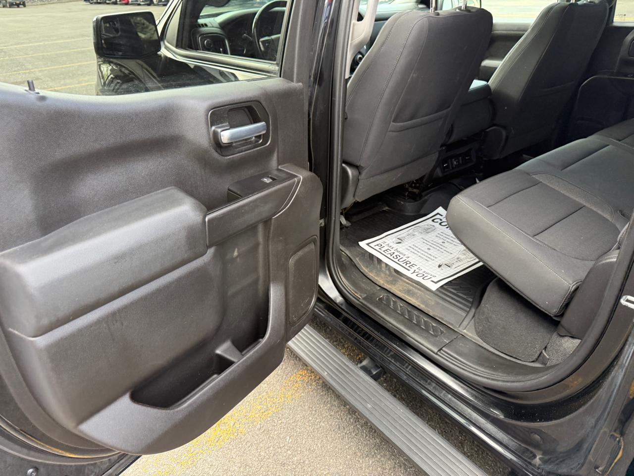 Chevrolet Silverado 1500 LT Crew Cab 4WD 2020