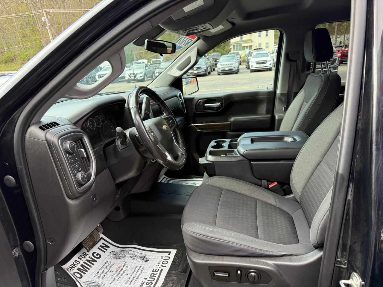 Chevrolet Silverado 1500 LT Crew Cab 4WD 2020