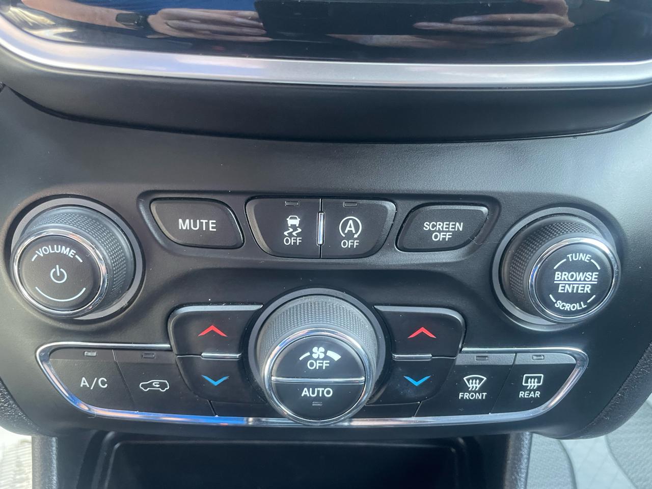 Jeep Cherokee Limited 4WD 2019