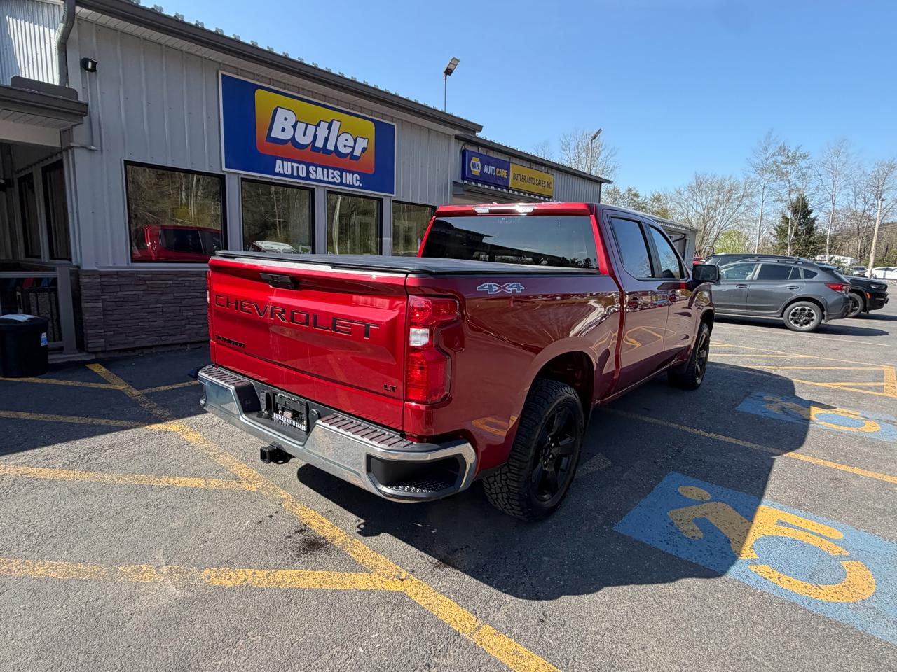 Chevrolet Silverado 1500 LT Crew Cab 4WD 2021