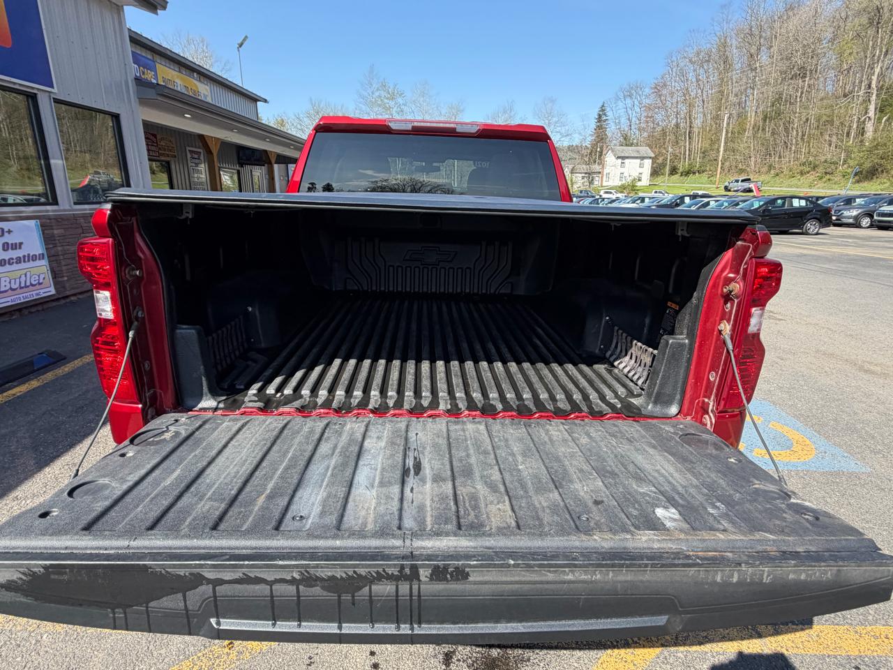 Chevrolet Silverado 1500 LT Crew Cab 4WD 2021