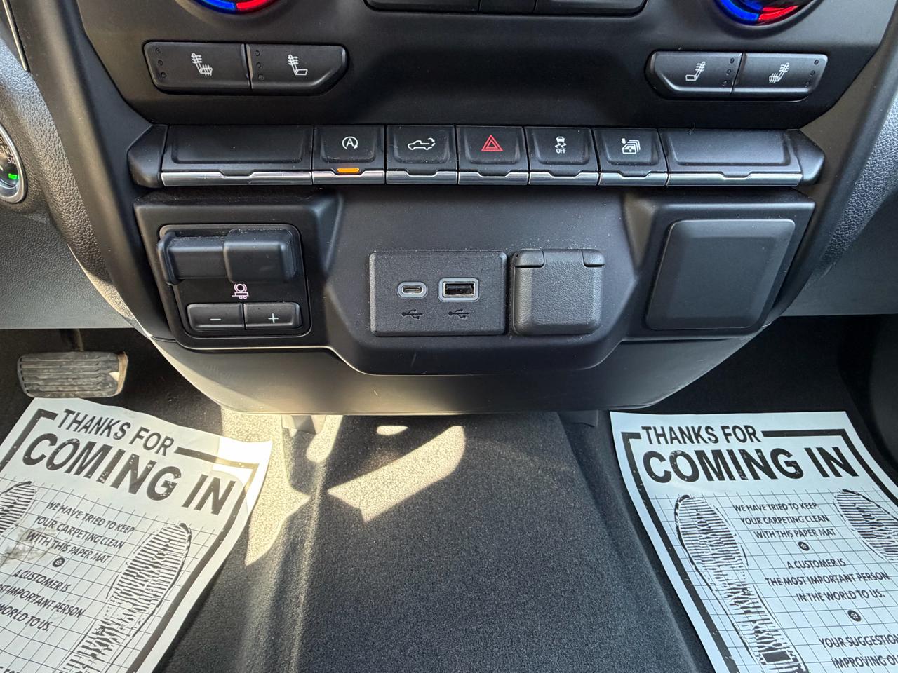 Chevrolet Silverado 1500 LT Crew Cab 4WD 2021