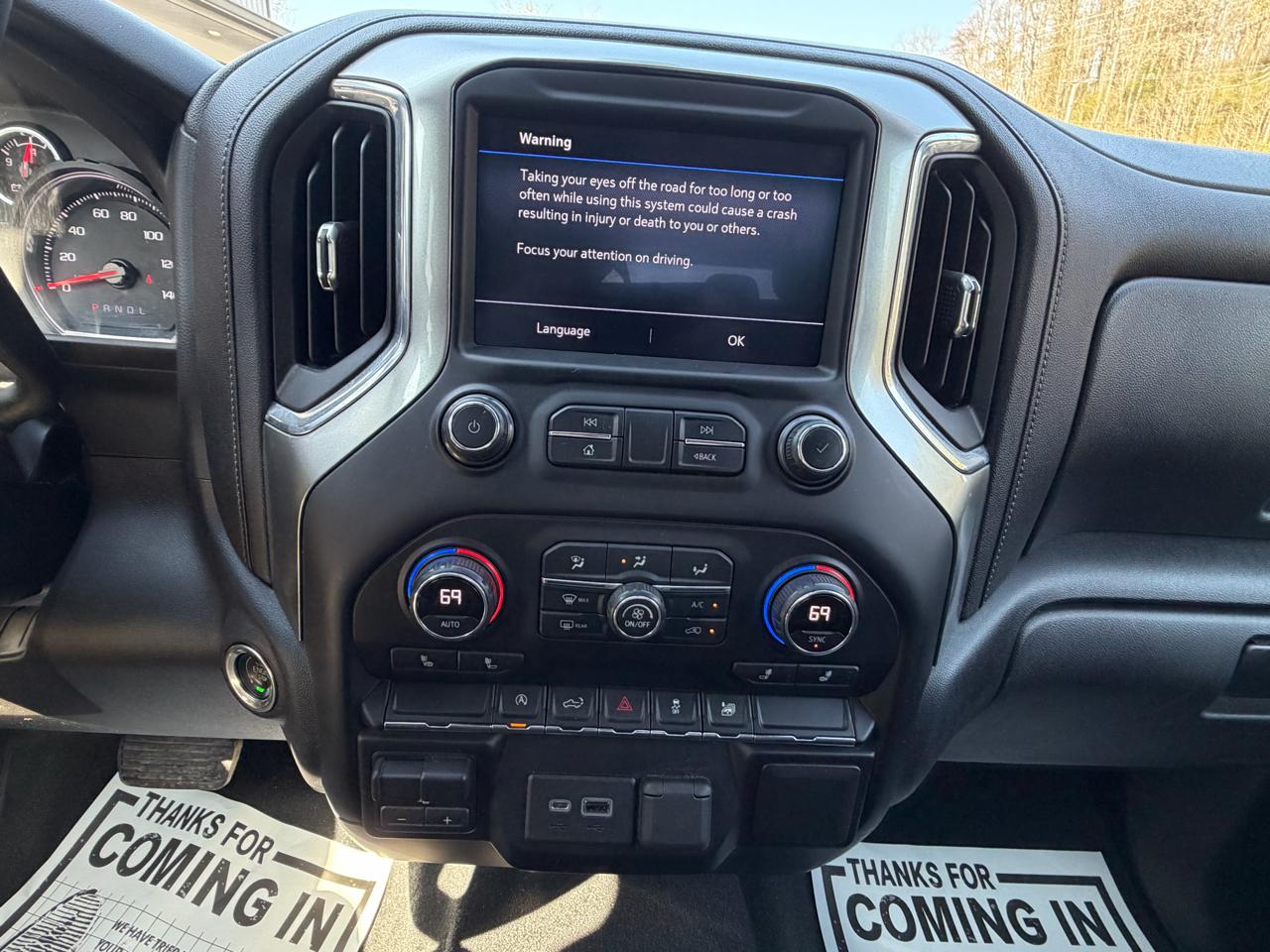 Chevrolet Silverado 1500 LT Crew Cab 4WD 2021