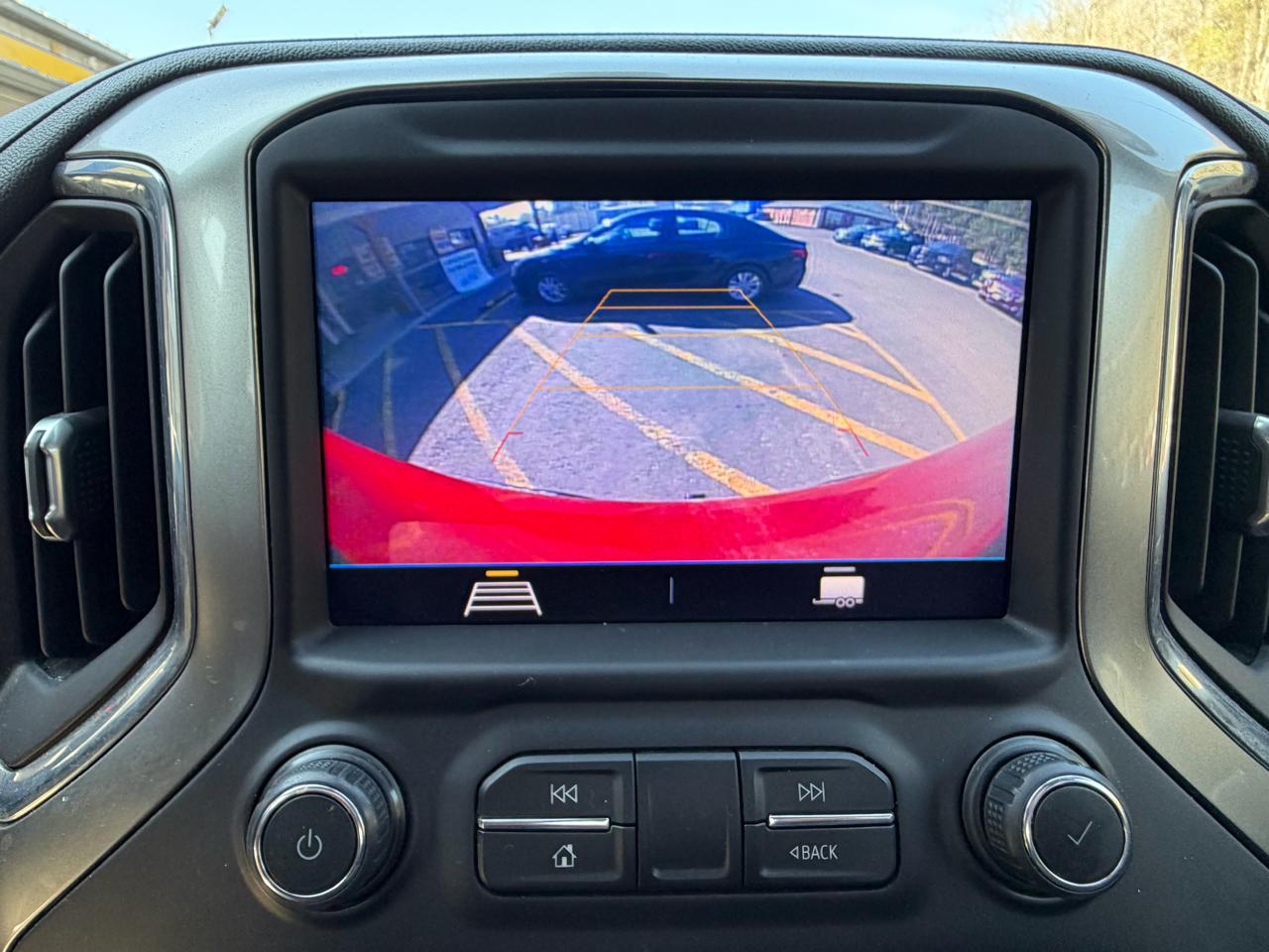 Chevrolet Silverado 1500 LT Crew Cab 4WD 2021