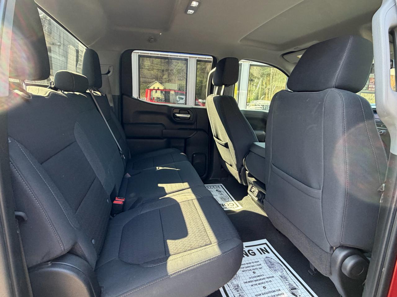 Chevrolet Silverado 1500 LT Crew Cab 4WD 2021