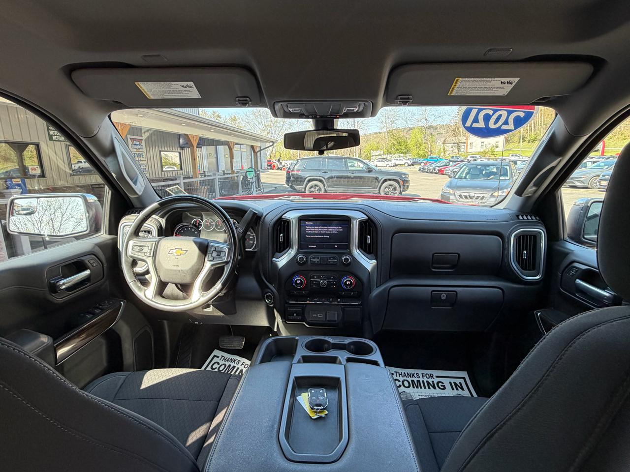 Chevrolet Silverado 1500 LT Crew Cab 4WD 2021