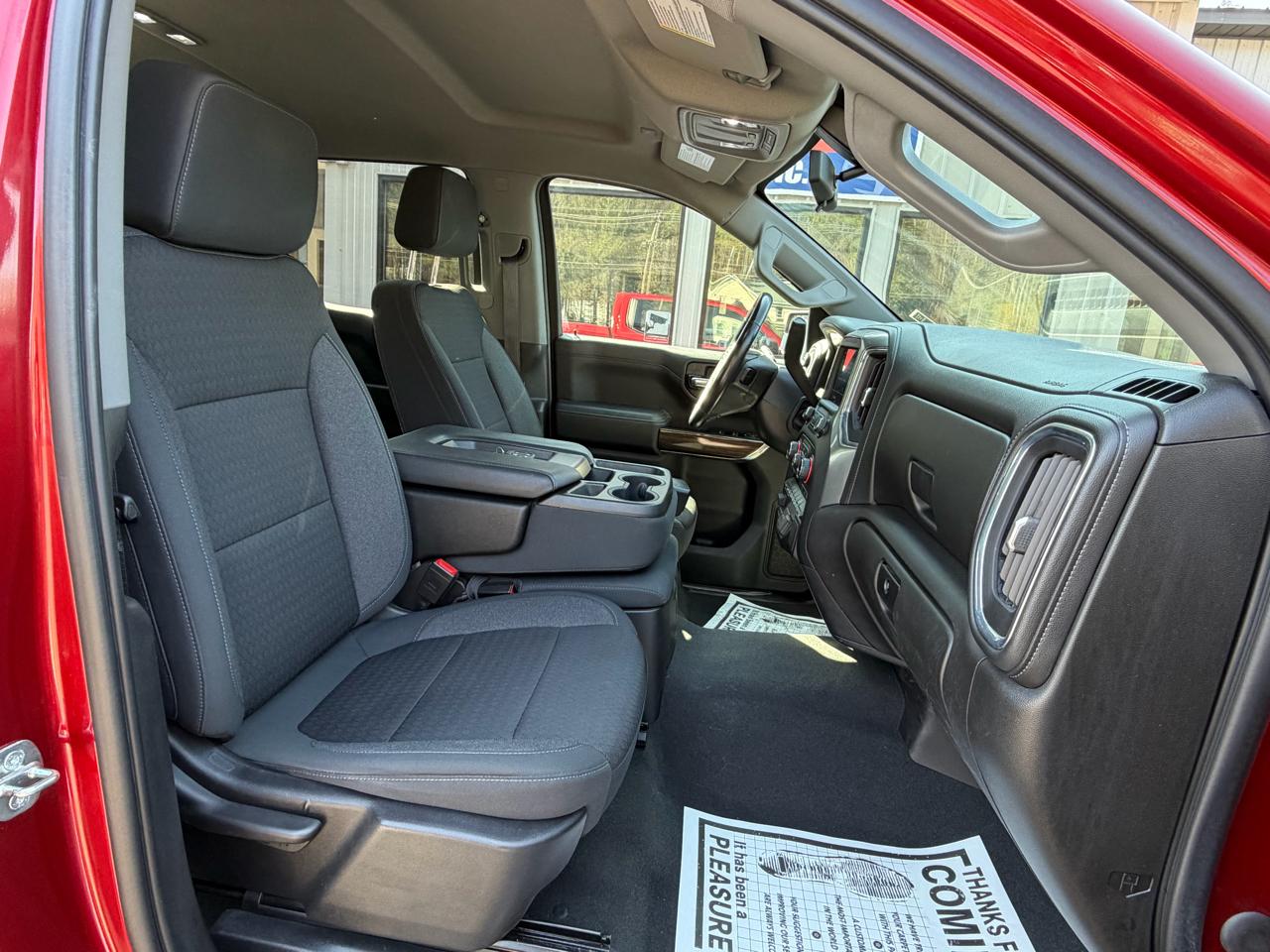 Chevrolet Silverado 1500 LT Crew Cab 4WD 2021