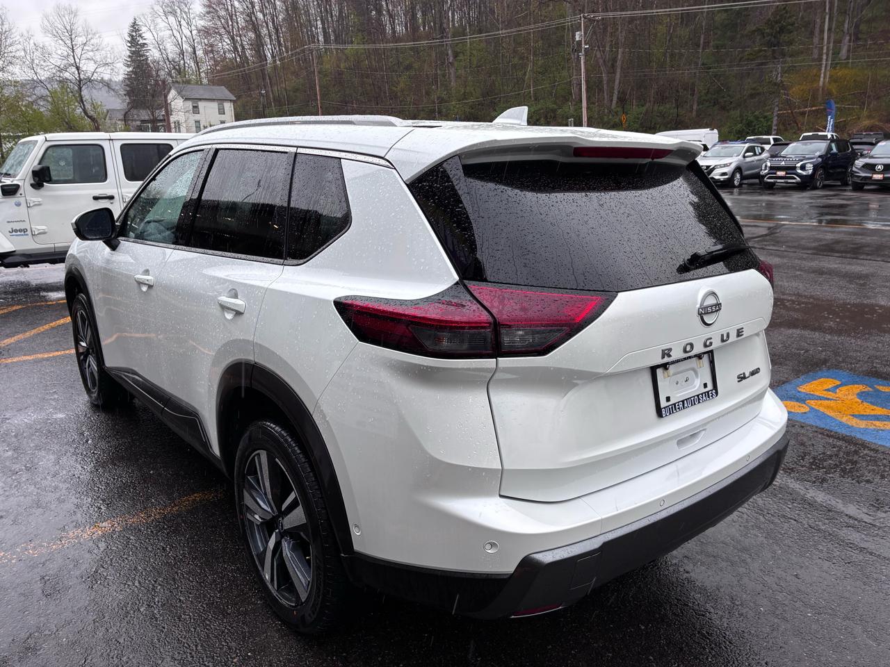 Nissan Rogue SL AWD 2026