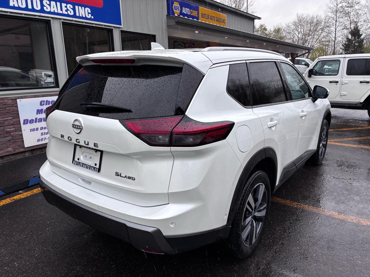 Nissan Rogue SL AWD 2026