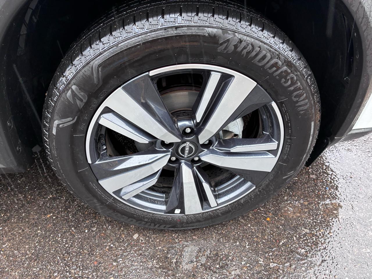 Nissan Rogue SL AWD 2026