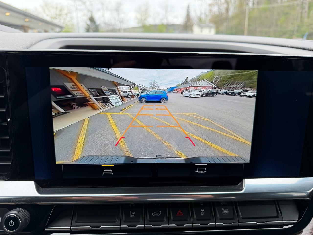 Chevrolet Silverado 2500HD LT Crew Cab Long Box 4WD 2025