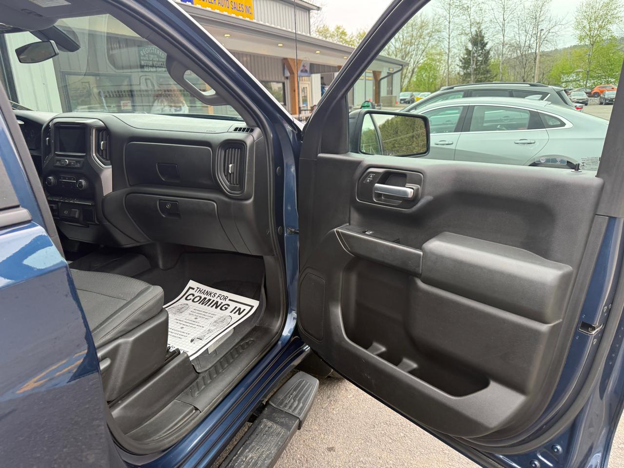 Chevrolet Silverado 1500 Custom Trail Boss Double Cab 4WD 2019