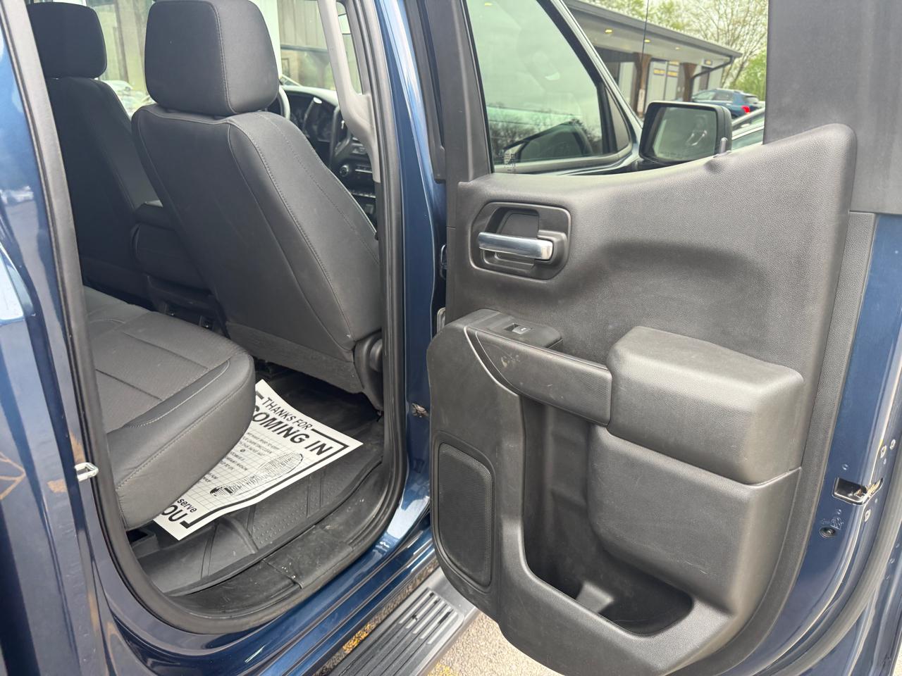 Chevrolet Silverado 1500 Custom Trail Boss Double Cab 4WD 2019