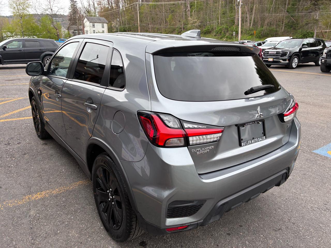 Mitsubishi Outlander Sport 2.0 ES 4WD 2025