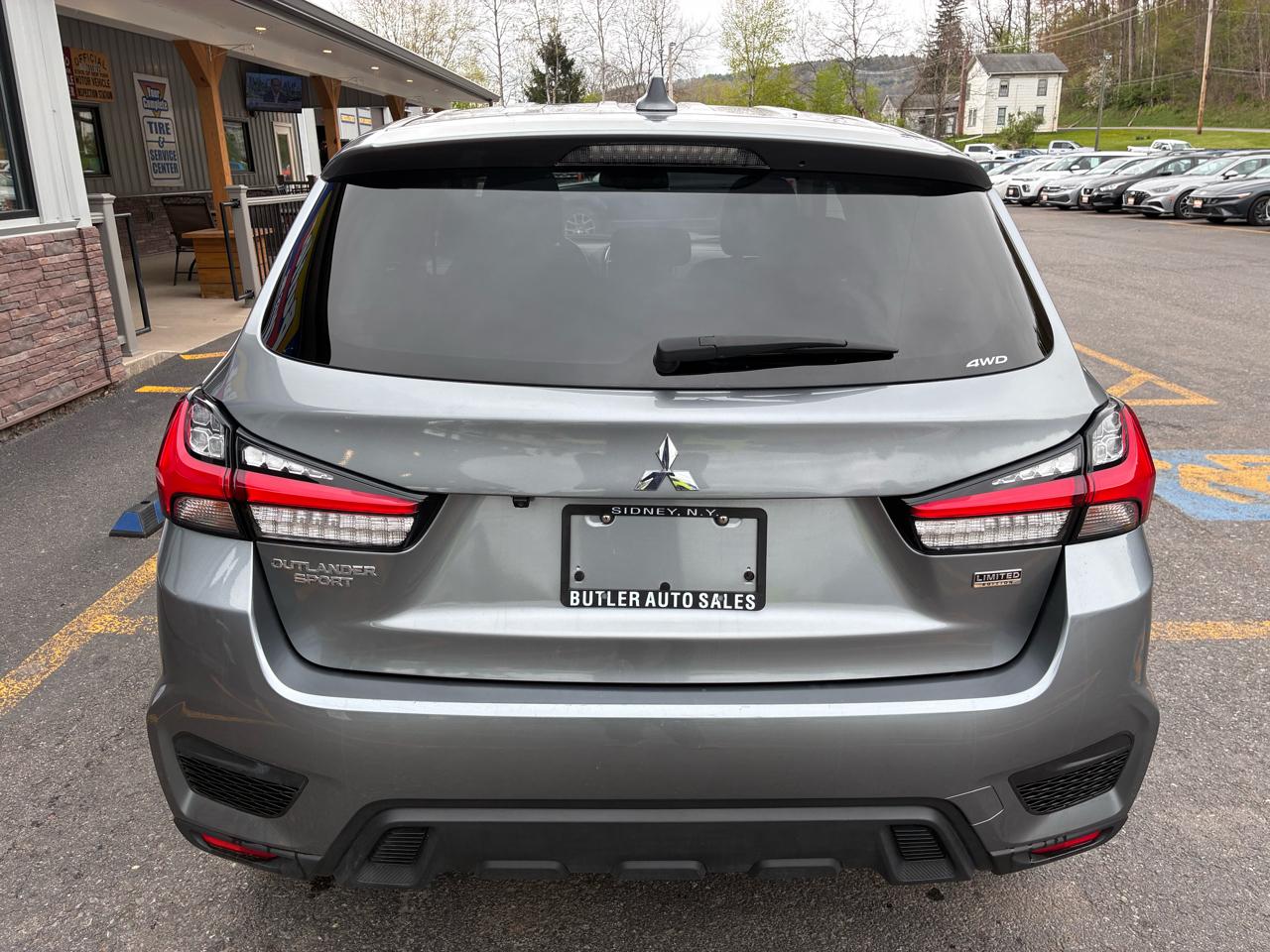 Mitsubishi Outlander Sport 2.0 ES 4WD 2025