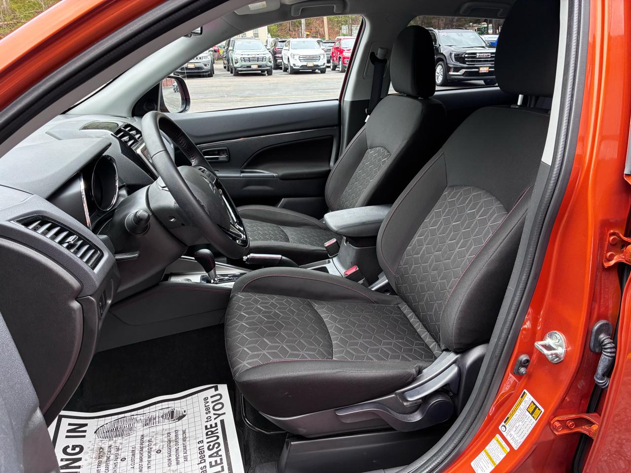 Mitsubishi Outlander Sport 2.0 ES 4WD 2025