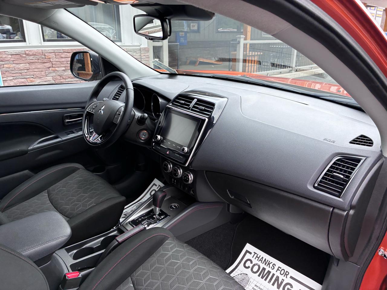 Mitsubishi Outlander Sport 2.0 ES 4WD 2025