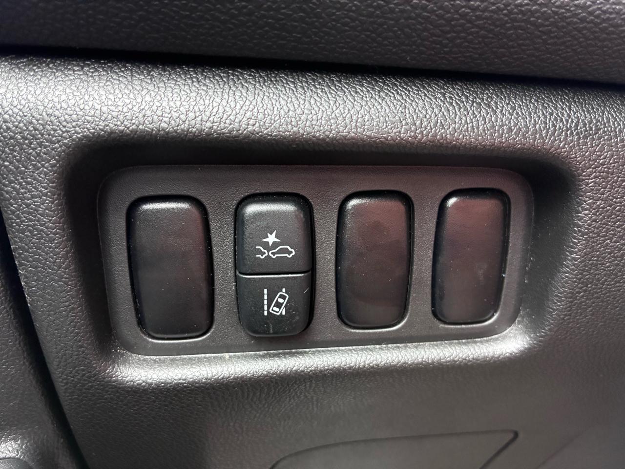 Mitsubishi Outlander Sport 2.0 ES 4WD 2025