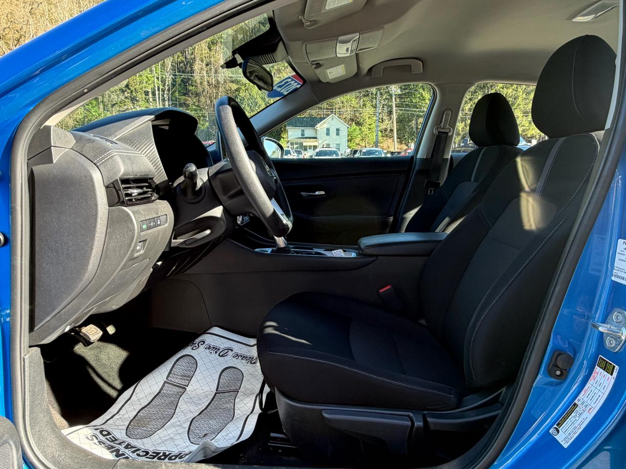 Nissan Sentra SV 2023