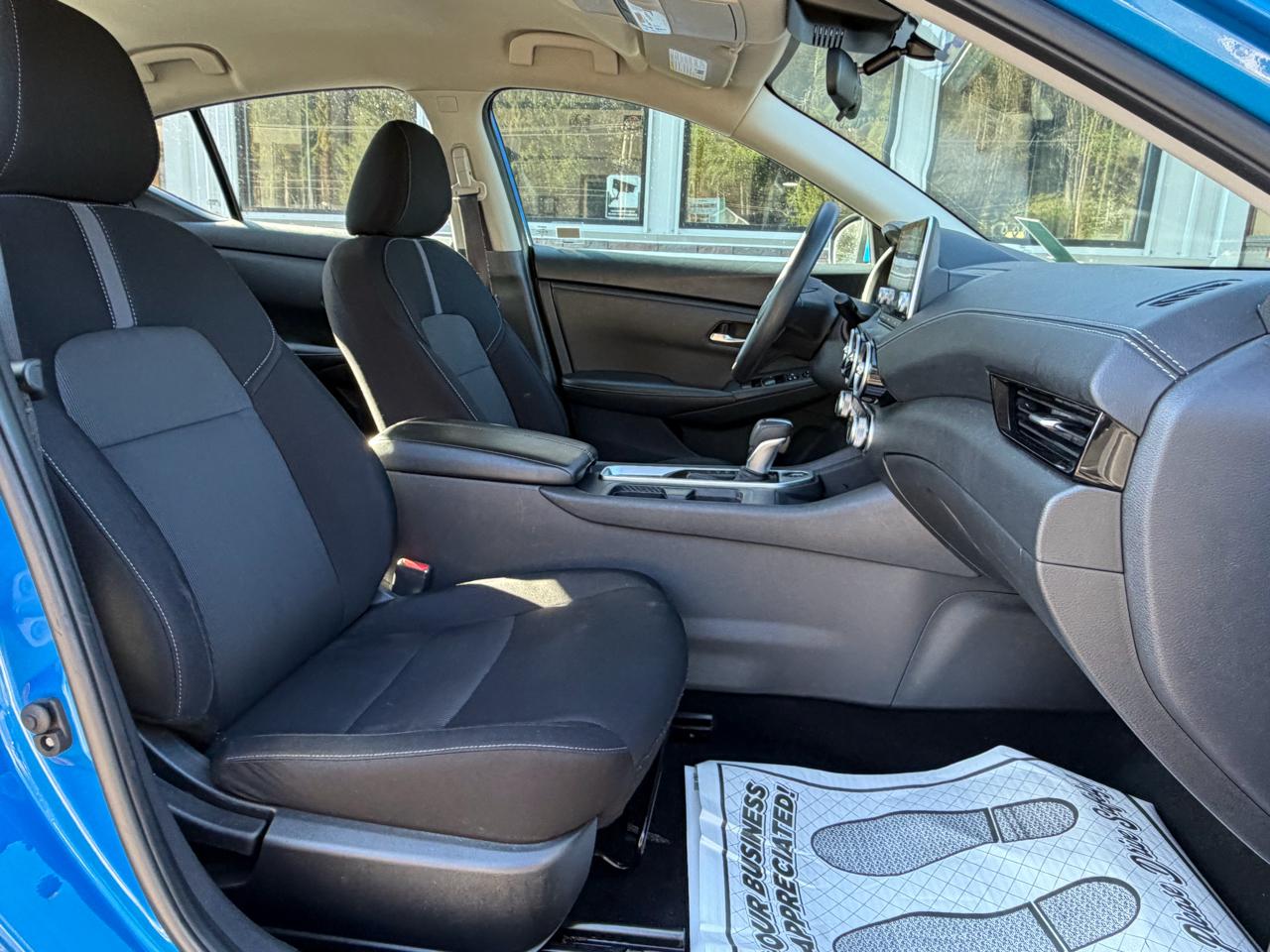 Nissan Sentra SV 2023