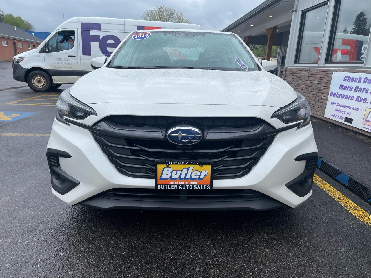 Subaru Legacy Premium 2024