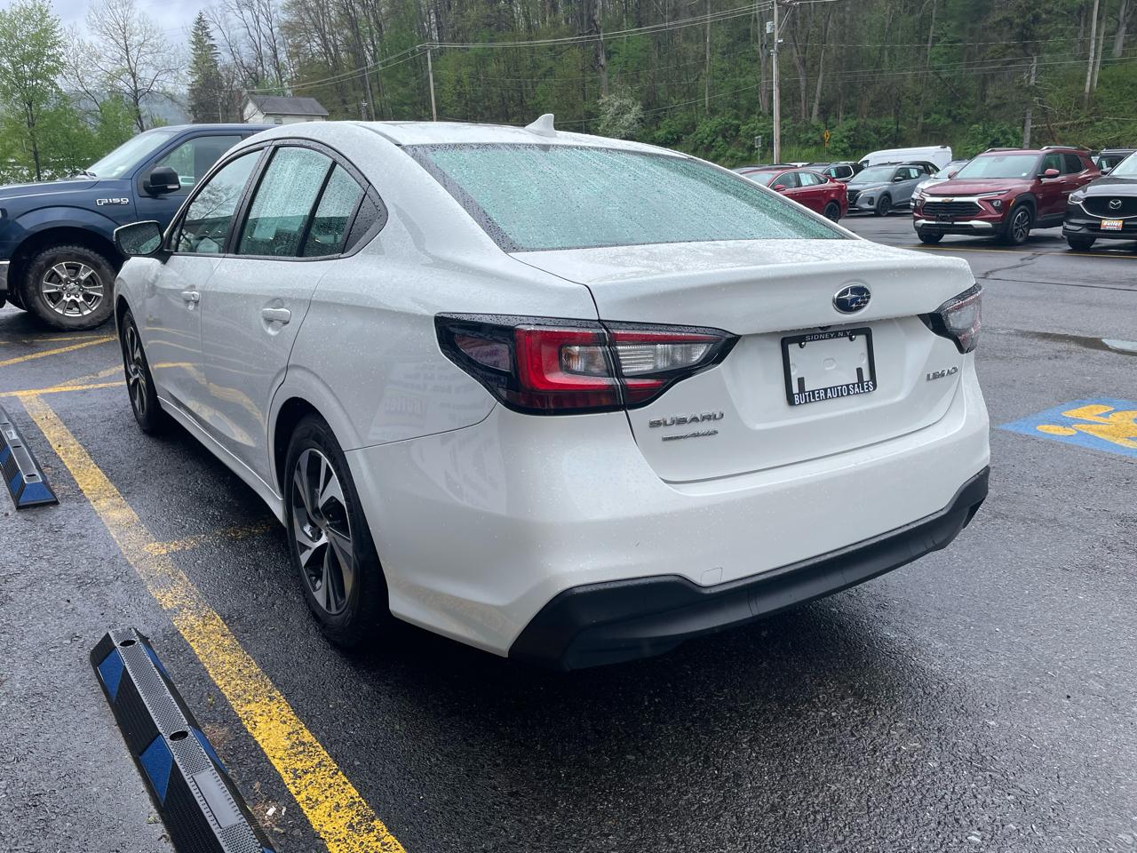 Subaru Legacy Premium 2024