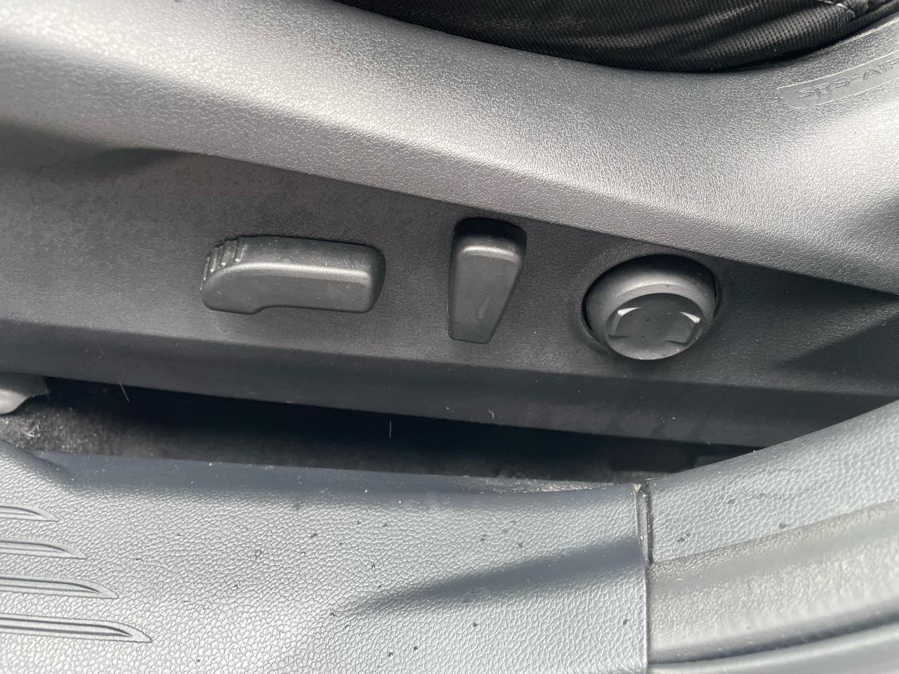 Subaru Legacy Premium 2024