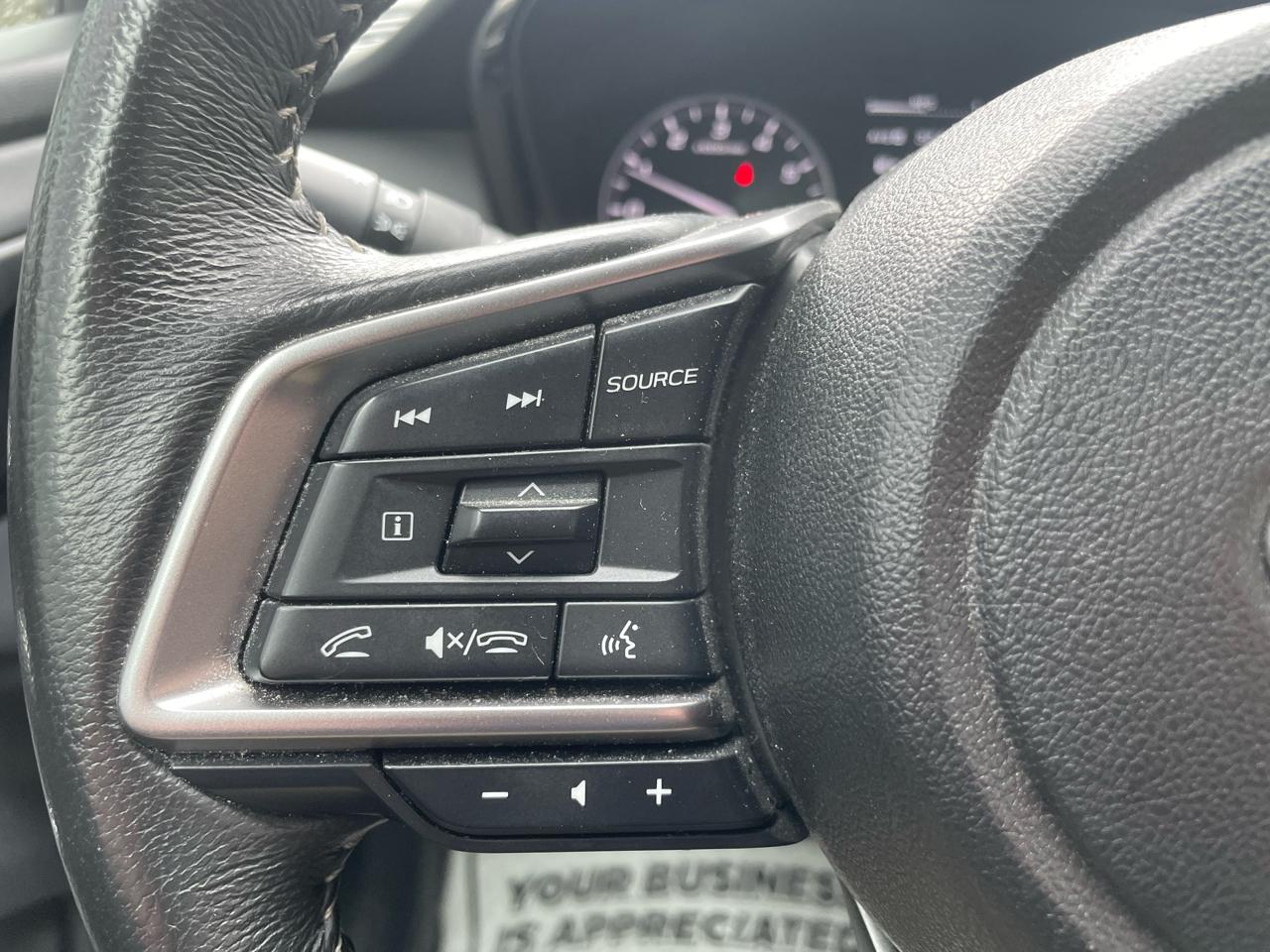 Subaru Legacy Premium 2024