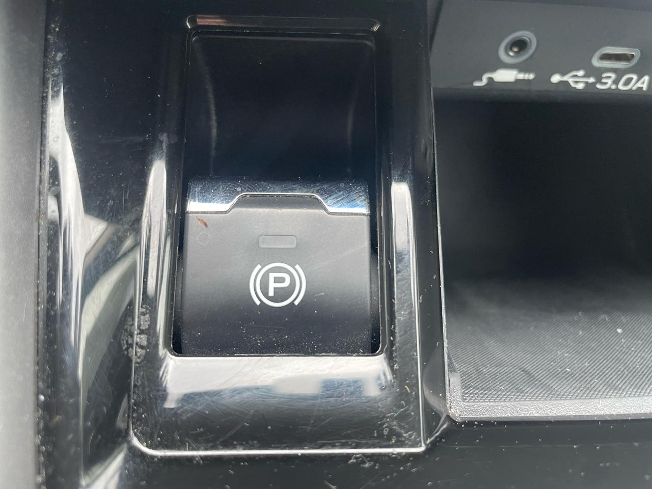 Subaru Legacy Premium 2024