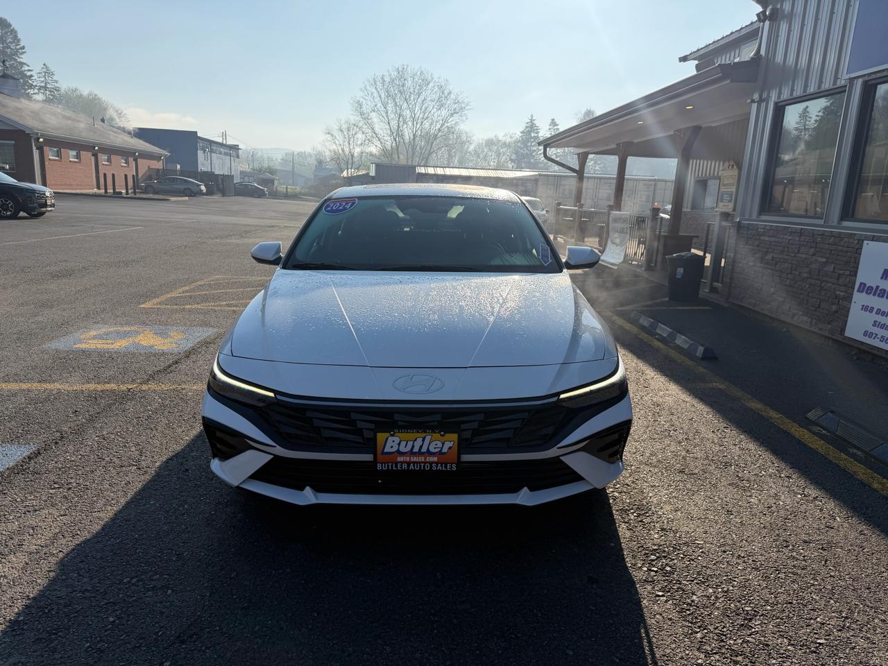 Hyundai Elantra SEL 2024
