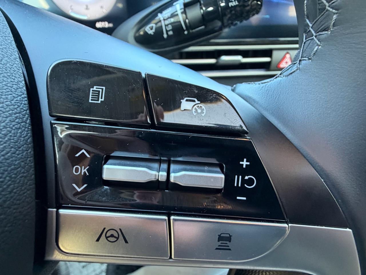 Hyundai Elantra SEL 2024