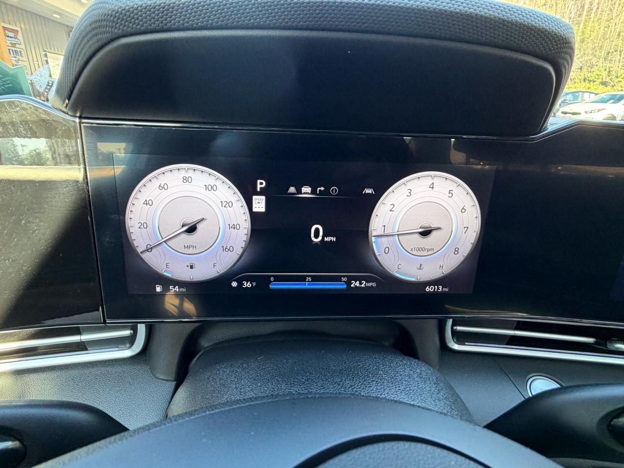 Hyundai Elantra SEL 2024