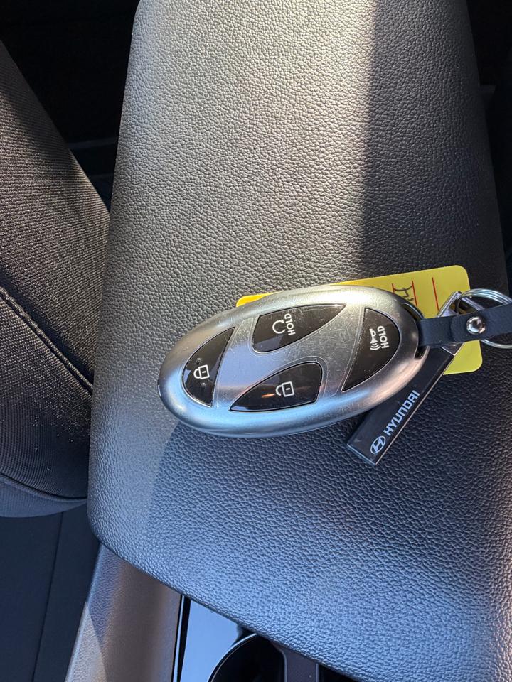 Hyundai Elantra SEL 2024