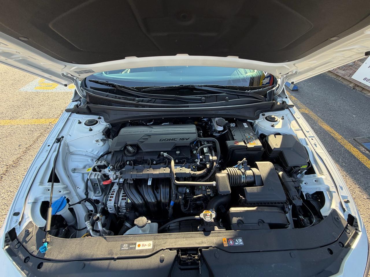 Hyundai Elantra SEL 2024