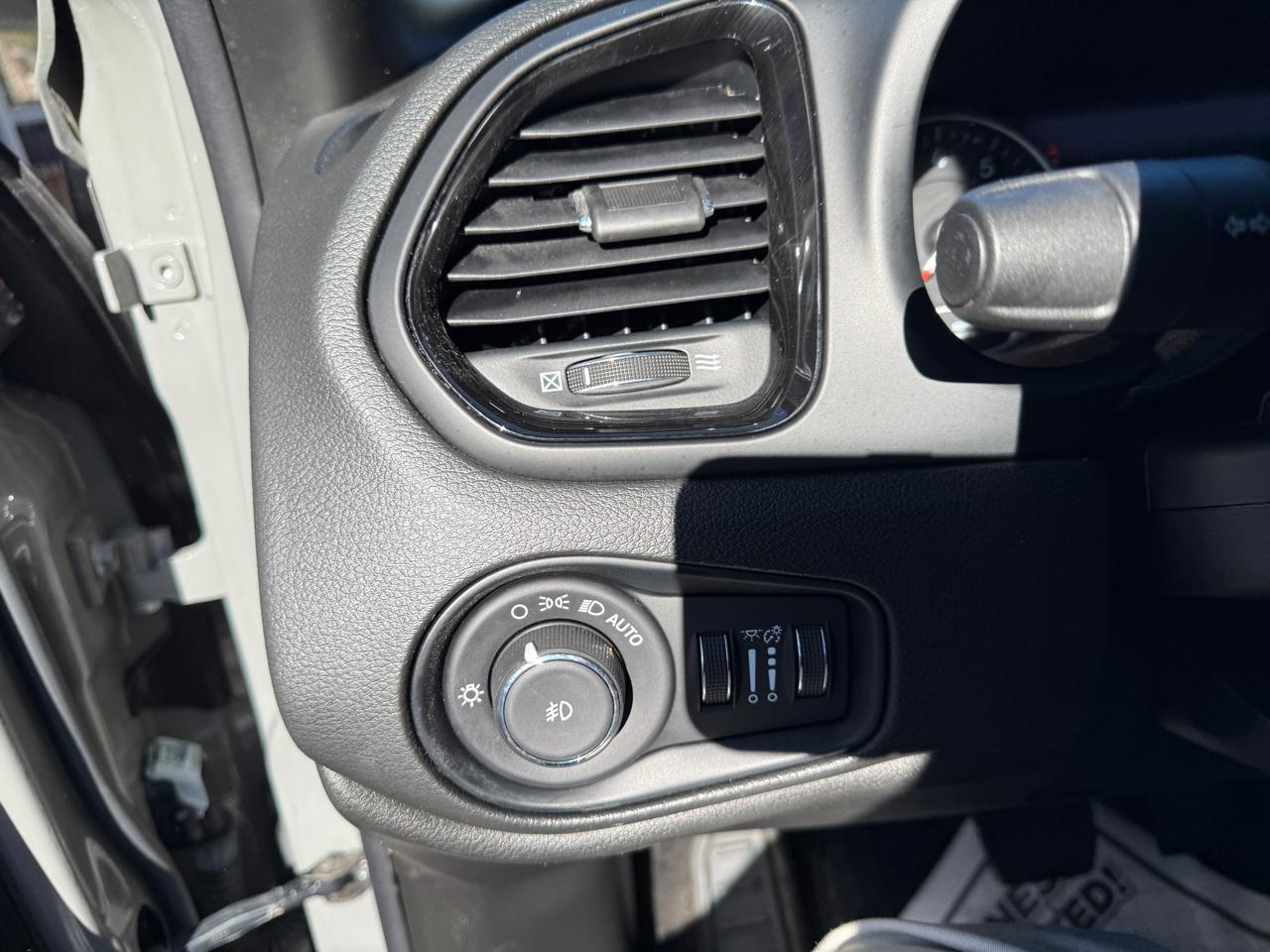 Jeep Renegade Altitude 2022