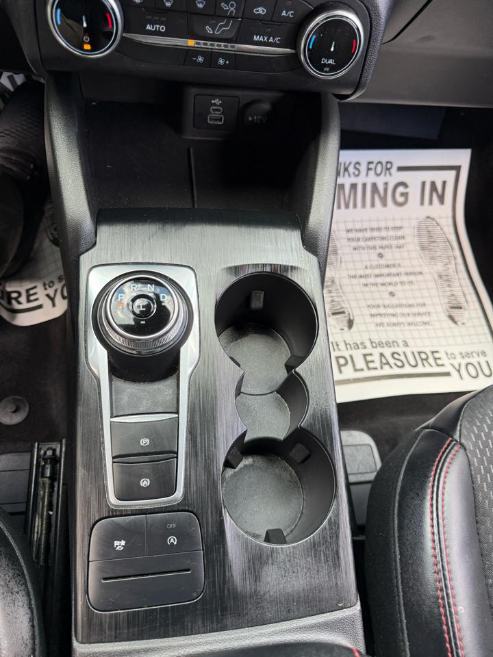 Ford Escape ST-Line AWD 2025