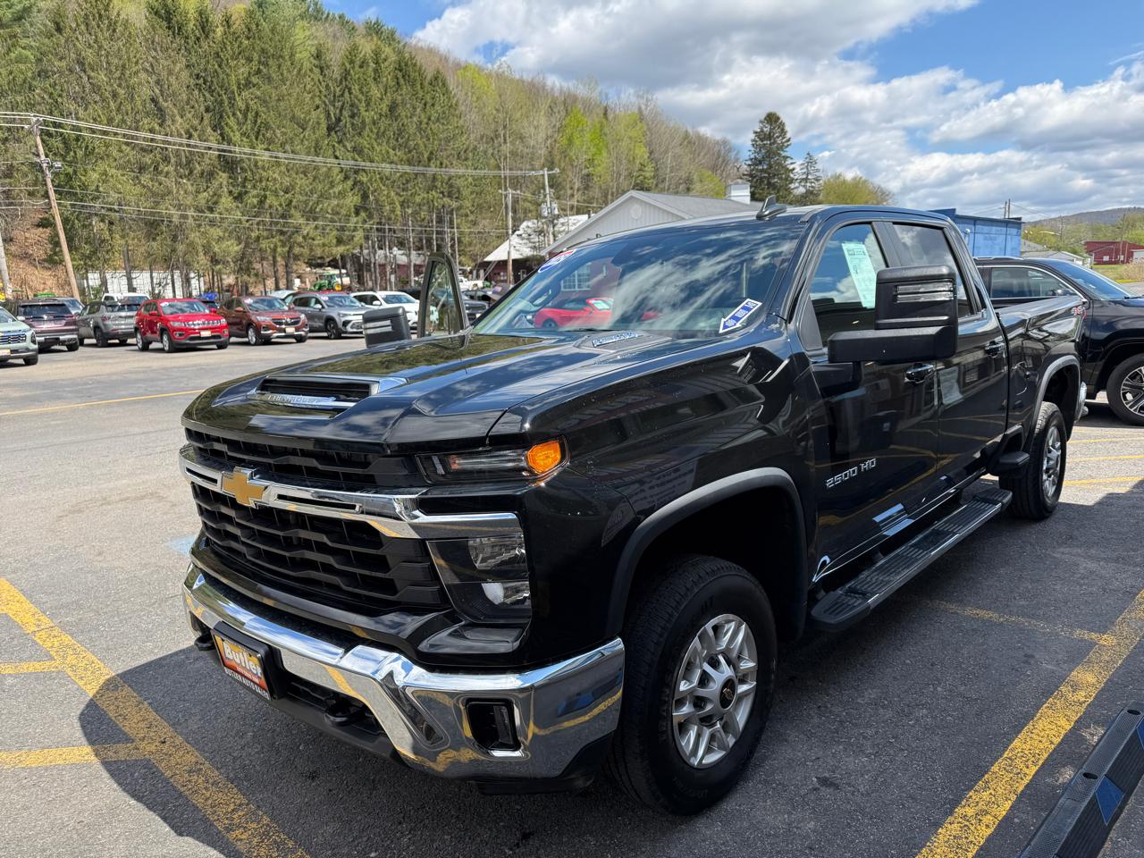 Chevrolet Silverado 2500HD LT Crew Cab Long Box 4WD 2025