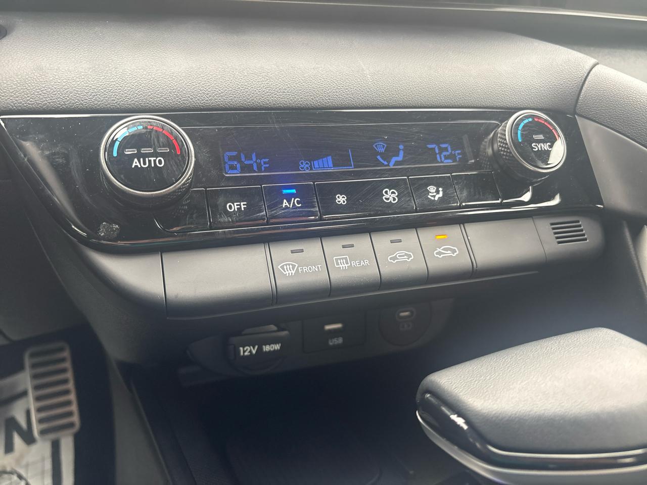 Hyundai Elantra SEL Sport 2025