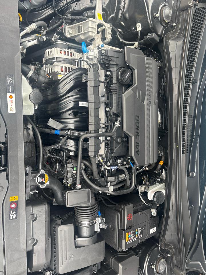 Hyundai Elantra SEL Sport 2025