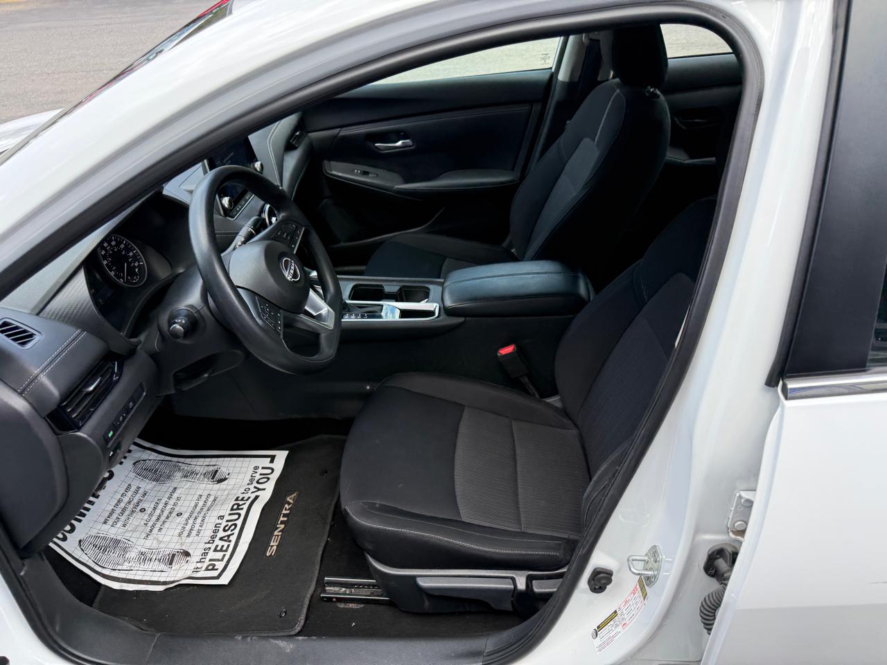 Nissan Sentra SV 2024