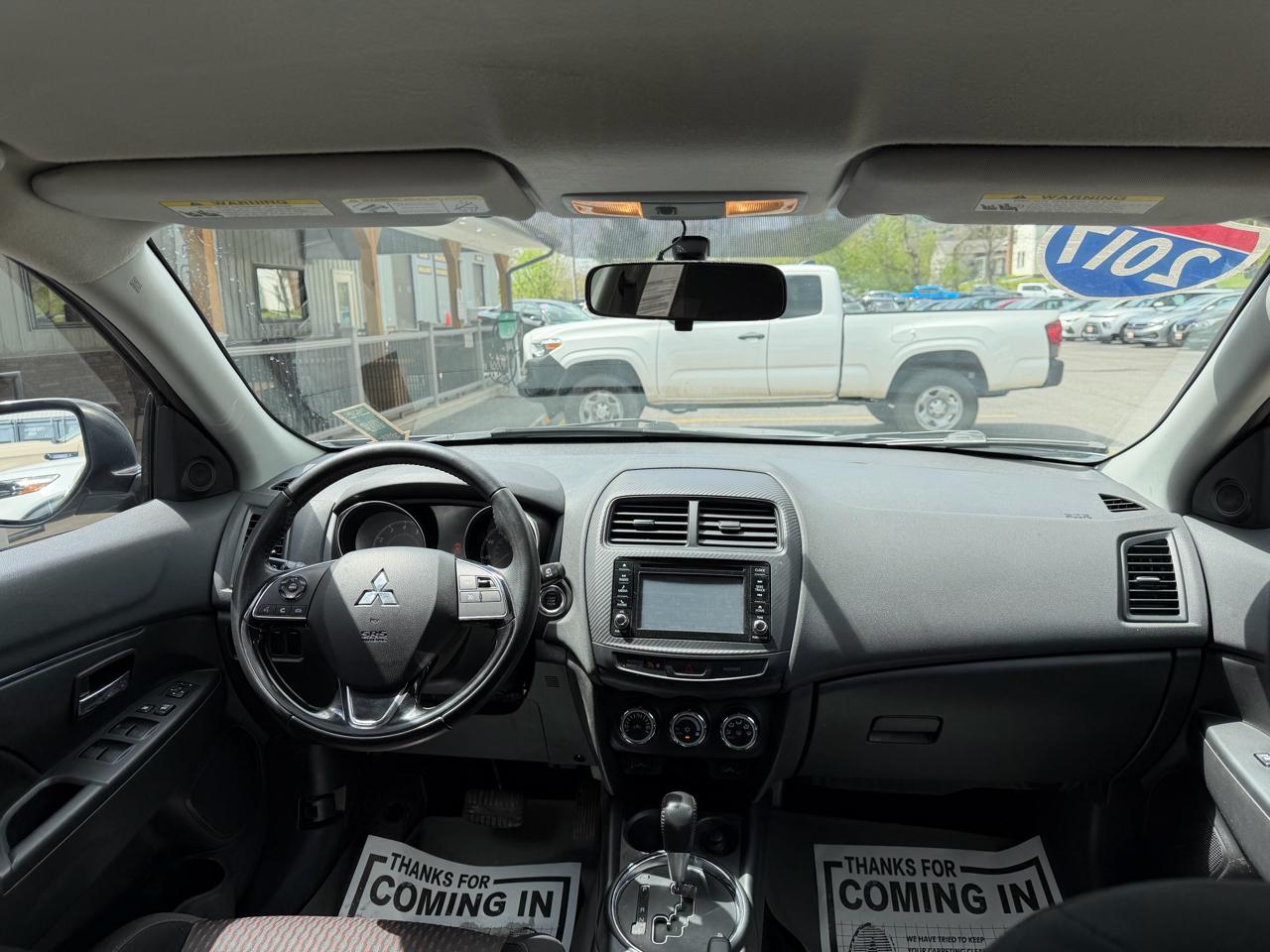 Mitsubishi Outlander Sport 2.4 SE 4WD CVT 2017