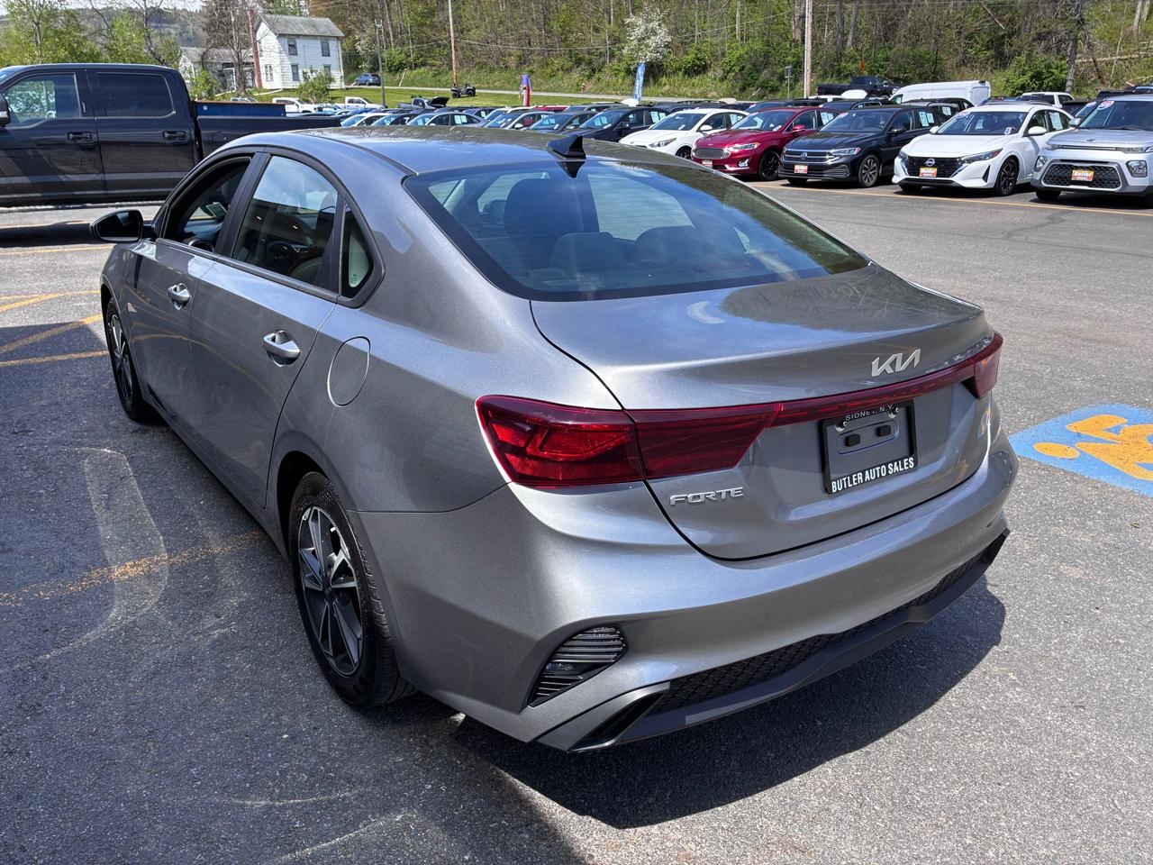 Kia Forte LX 2024