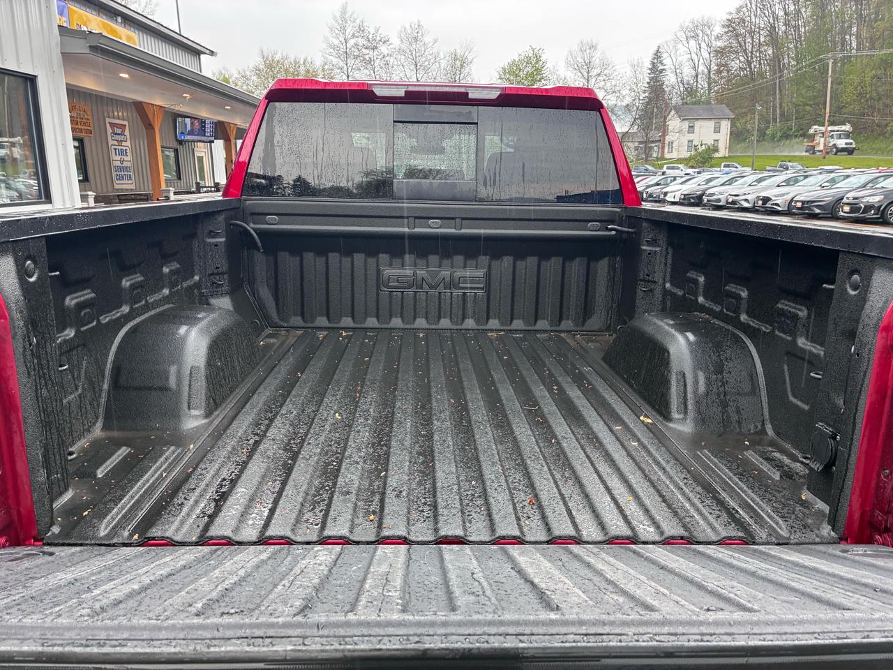 GMC Sierra 1500 Elevation Crew Cab 4WD 2024