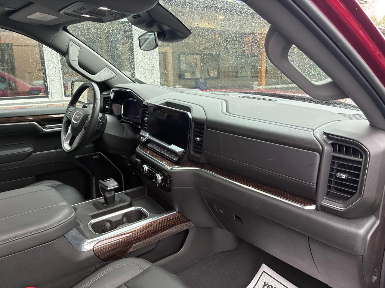 GMC Sierra 1500 Elevation Crew Cab 4WD 2024