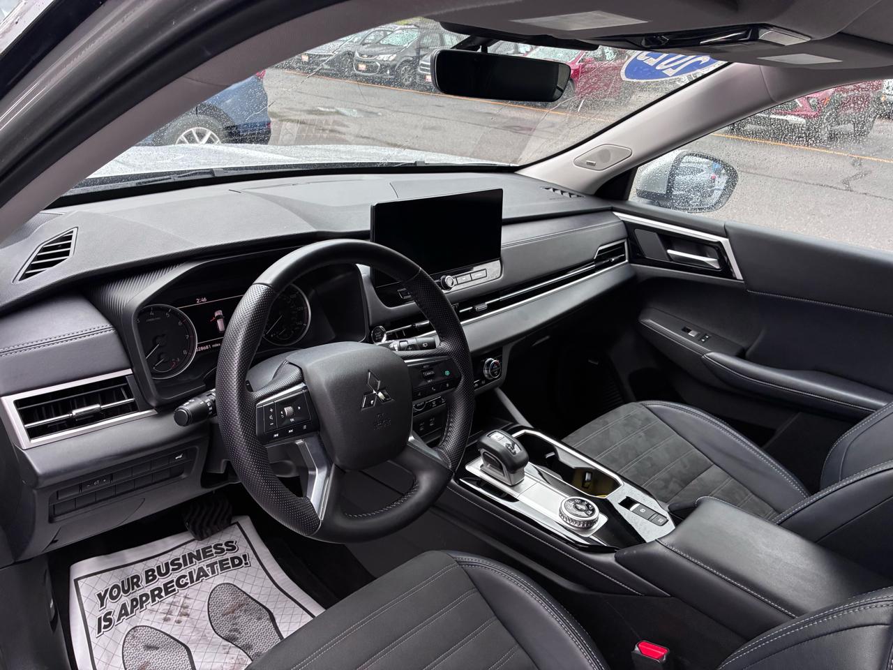 Mitsubishi Outlander SE 4WD 2025