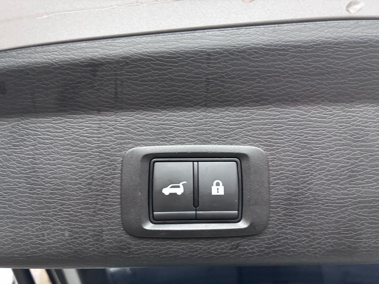 Mitsubishi Outlander SE 4WD 2025