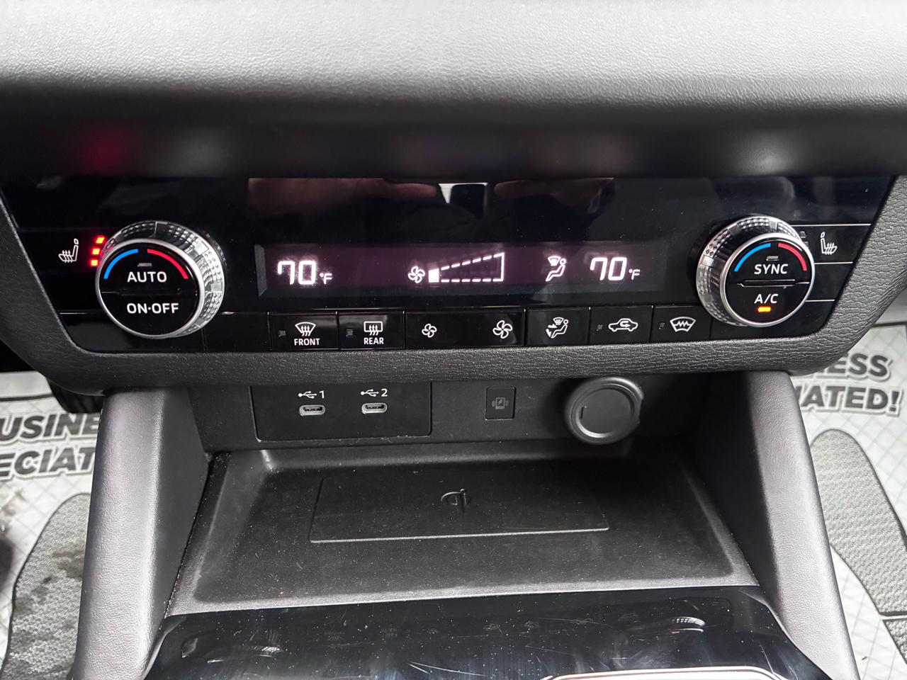 Mitsubishi Outlander SE 4WD 2025