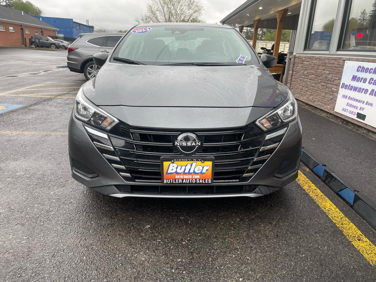 Nissan Versa S CVT 2023