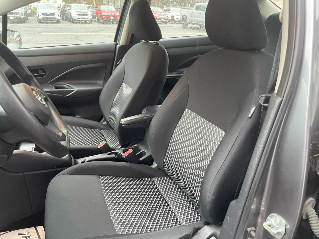 Nissan Versa S CVT 2023