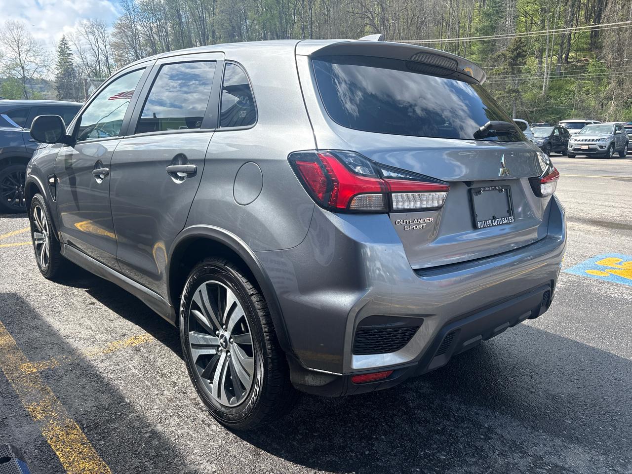 Mitsubishi Outlander Sport 2.0 ES 4WD 2024